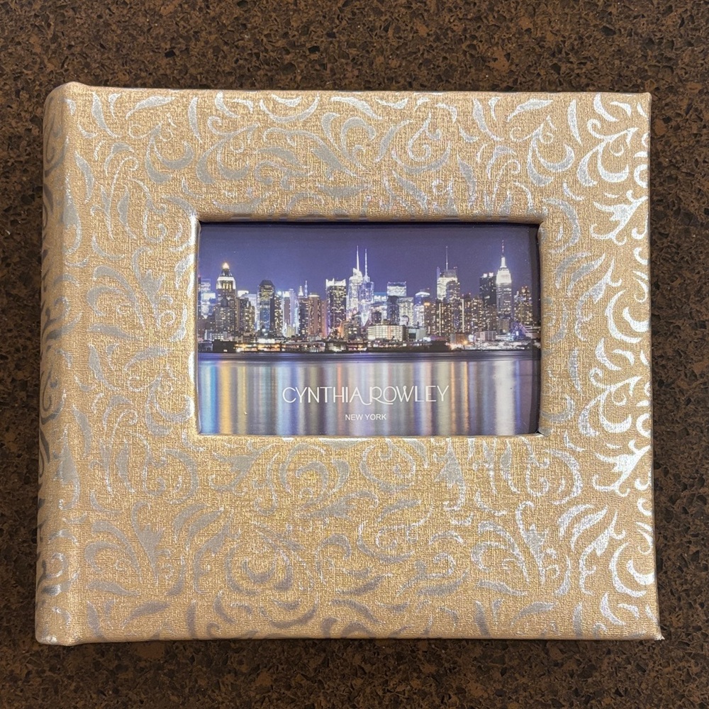 💛🩶NEW🩶💛Cynthia Rowley Elegant Gold and Silver Photo‎ Album
